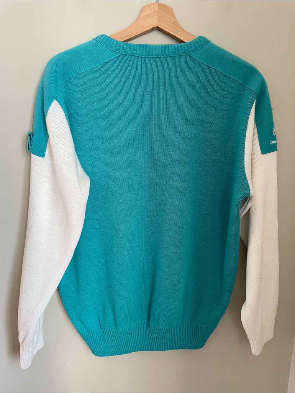 Vintage 1988 Calgary Winter Olympics White Ram Knit Sweater Teal White - Picture 4 of 9